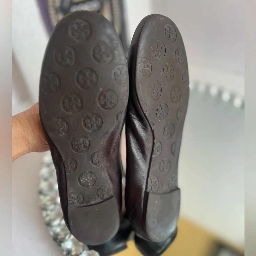 Tory Burch dark brown leather  Espadrilles with Gold Emblem size 8